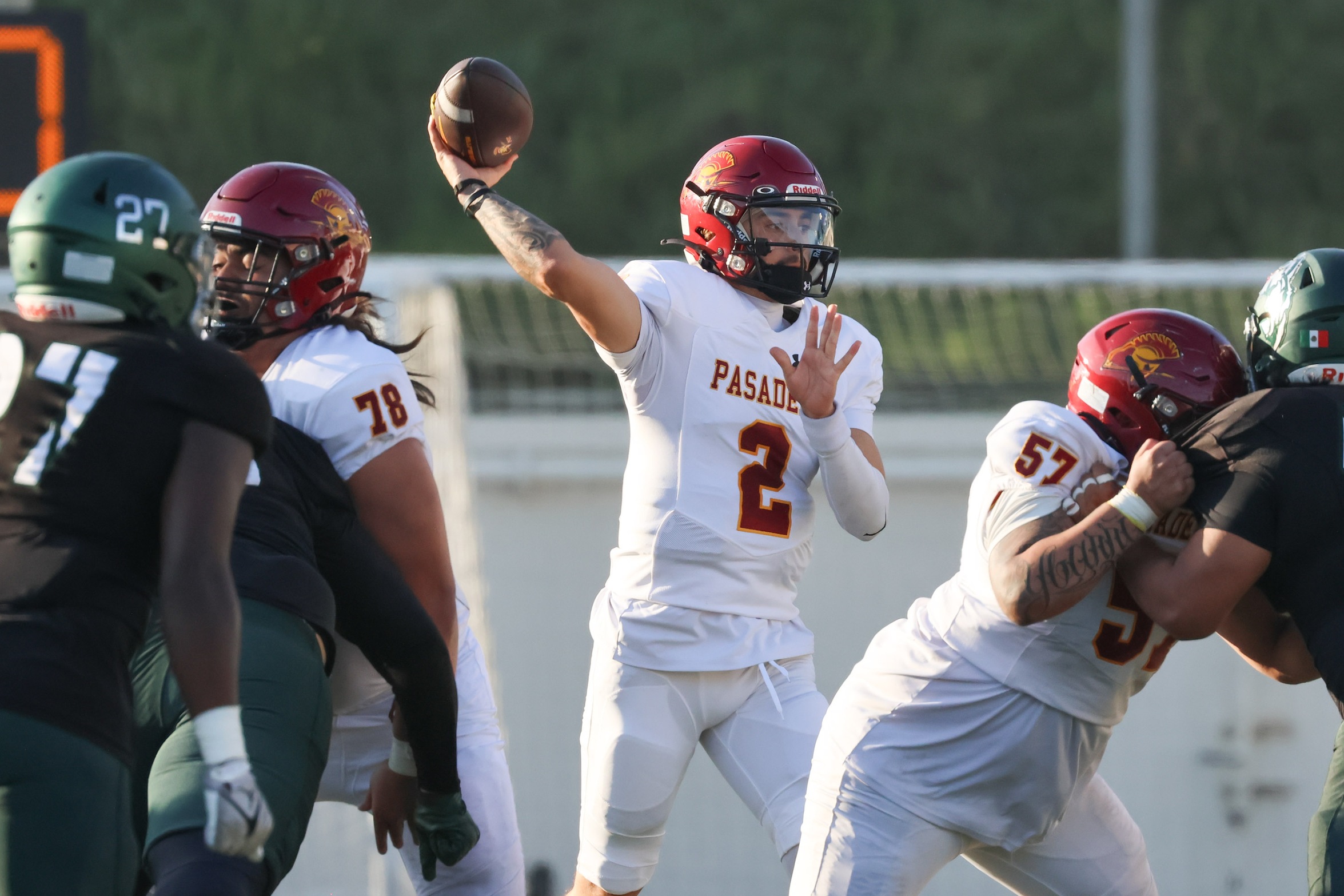 Gianni Mascolino fires a pass in Saturday's victory at East LA College (photo by Richard Quinton).