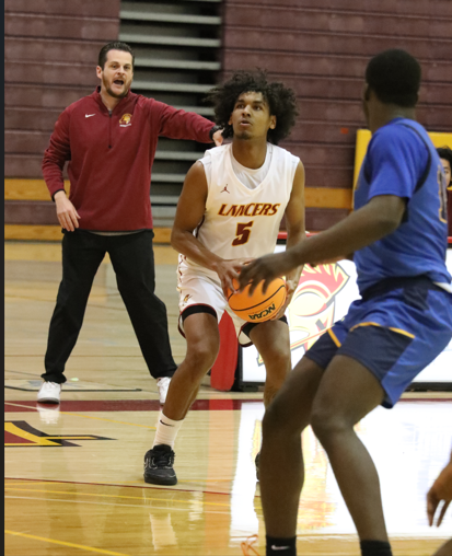 Gor-el Zollicoffer gers ready to shoot during PCC's win over LA Southwest on Friday (photo by Daniel Lottes).