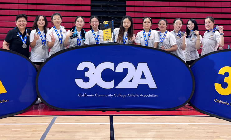 The Lancers settle for state team runner-up in 2025.