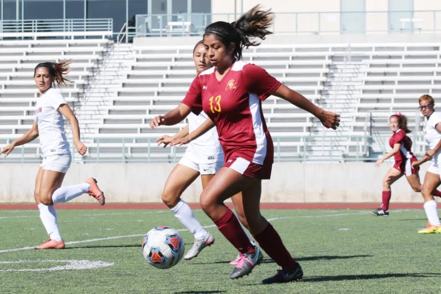 Women's Soccer Closes Out Rough Season