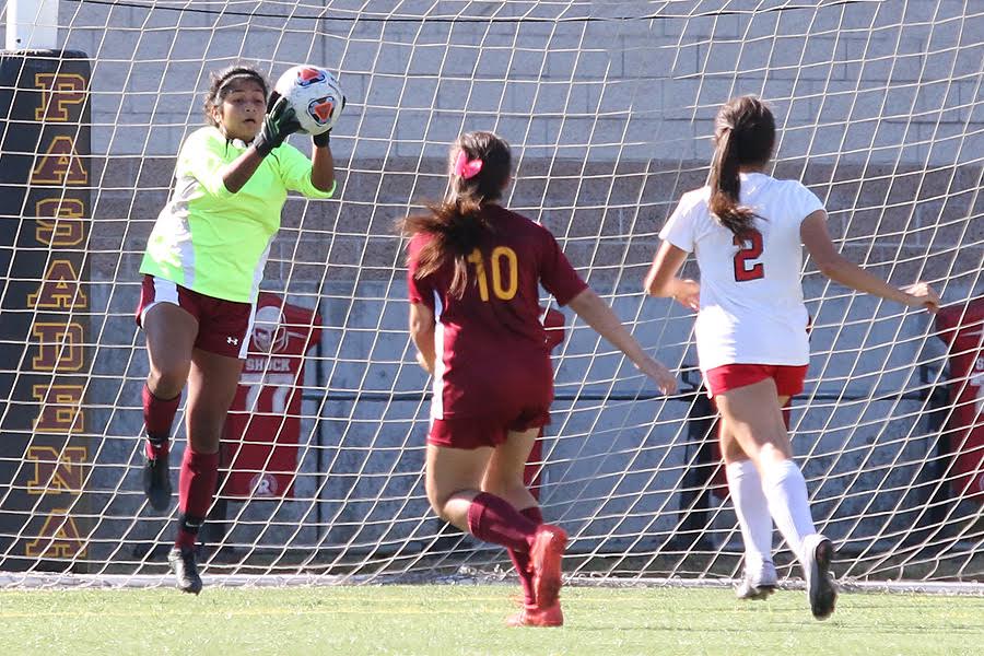 Women's Soccer Finds Its Goalie In Chaffey Loss