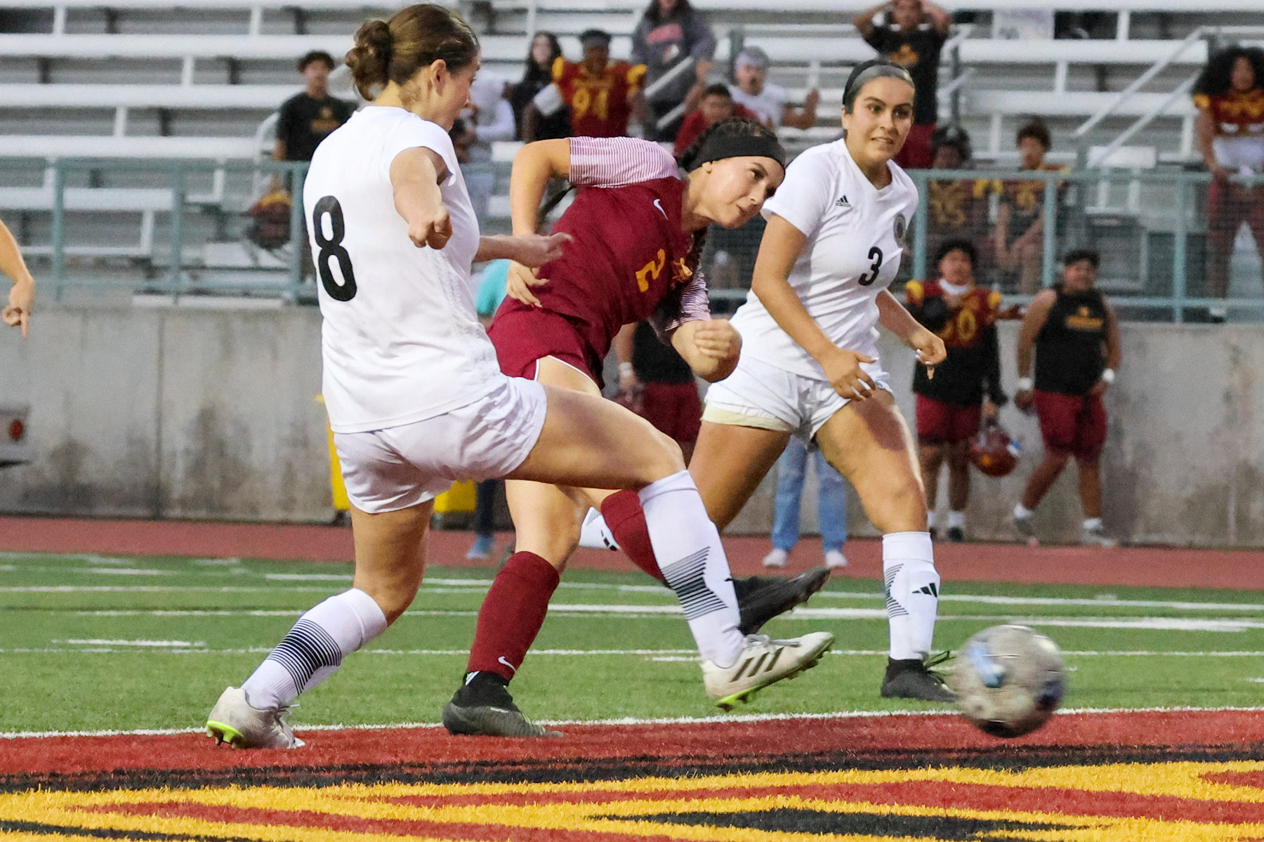 Hailey Hull's game-winning goal (photo by Richard Quinton).
