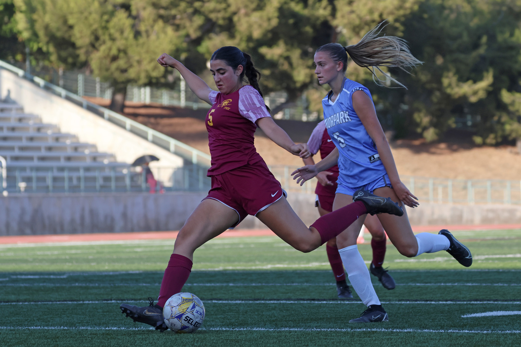 Samantha Shahin in action during a PCC game (photo by Richard Quinton).