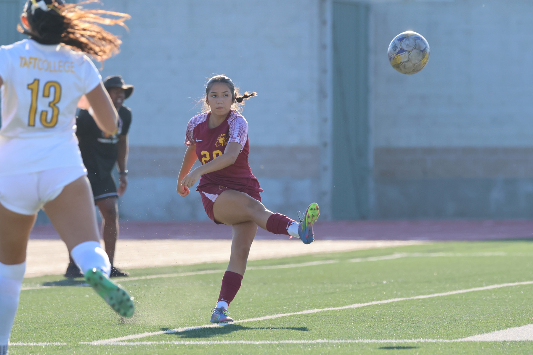 Alyssa Araya drives the shot that went in for the game-winning goal in Tuesday's win (photo/gallery by Richard Quinton).