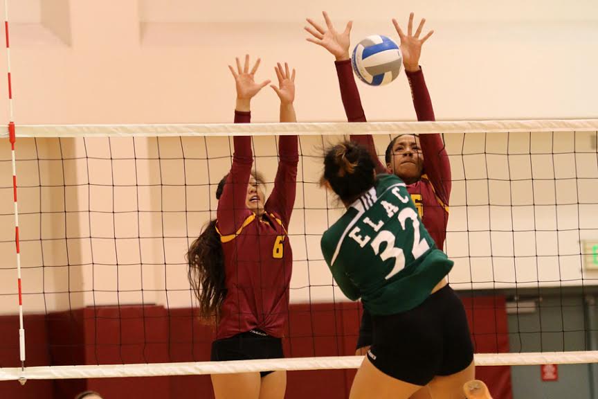 Six Straight For Women's Volleyball